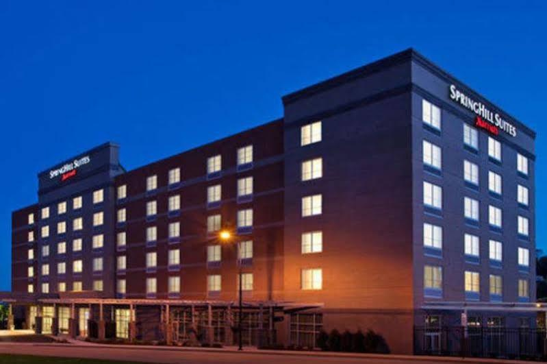 Springhill Suites Pittsburgh Southside Works Exterior photo
